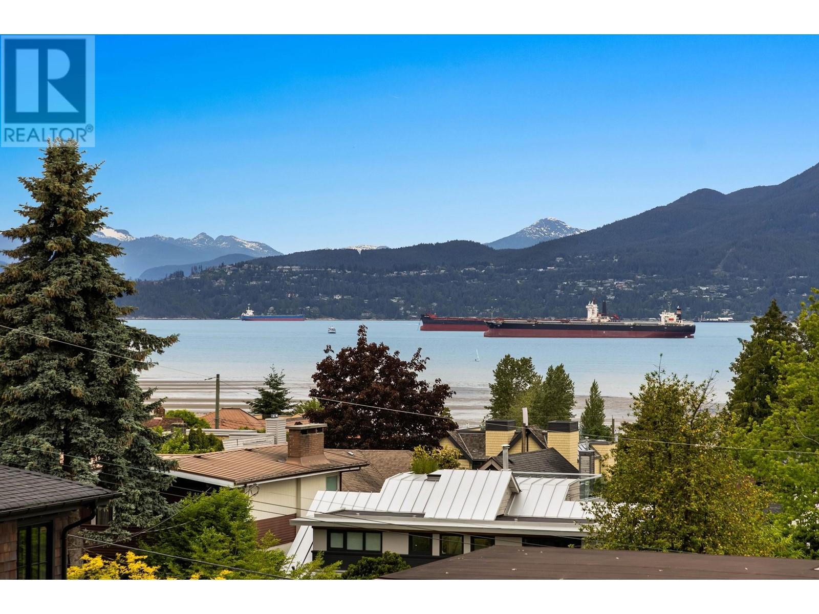 4535 W 1ST AVENUE, Vancouver