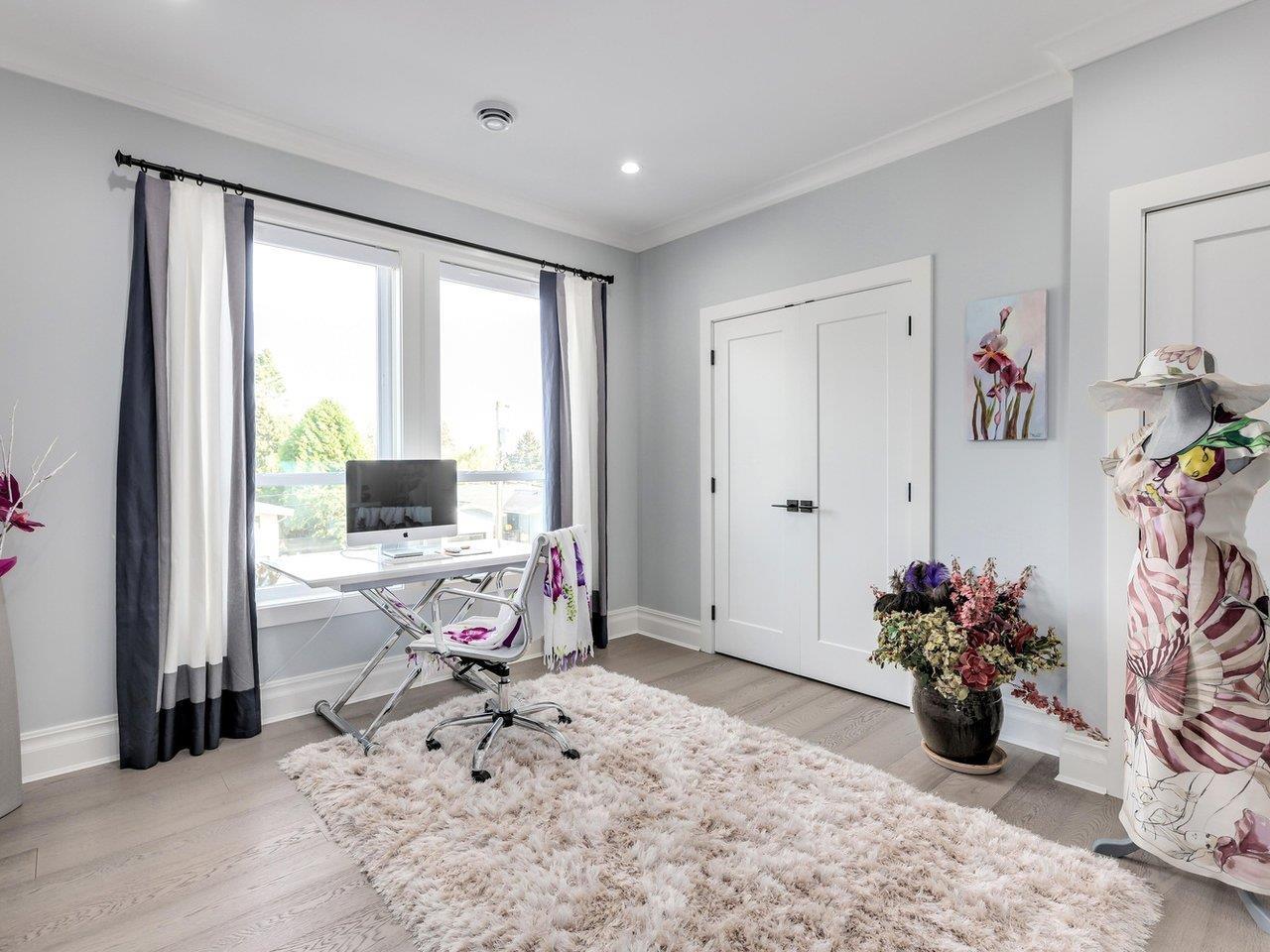 1495 MAPLE STREET, White Rock real estate listing R2984203