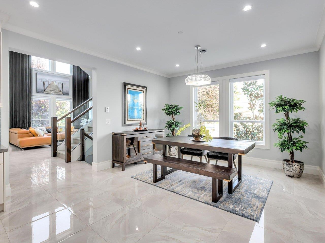 1495 MAPLE STREET, White Rock real estate listing R2984203