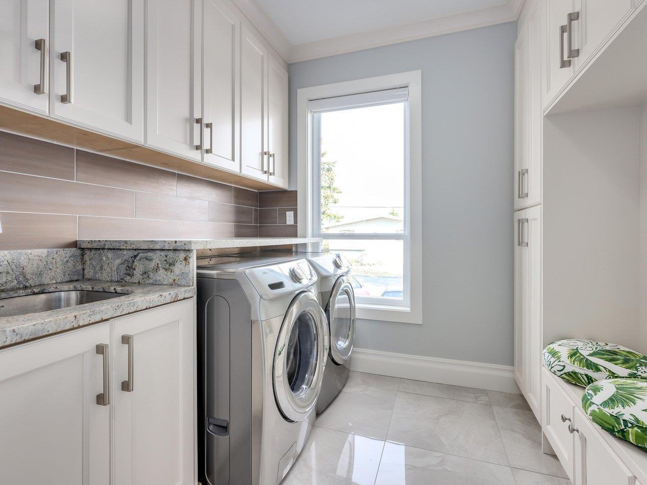 1495 MAPLE STREET, White Rock real estate listing R2984203