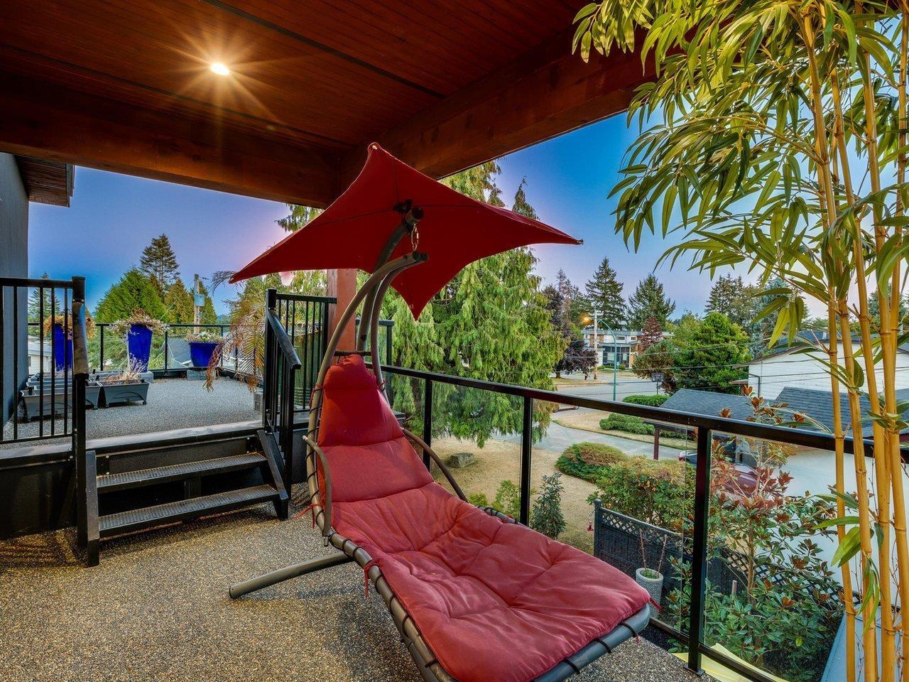 1495 MAPLE STREET, White Rock real estate listing R2984203