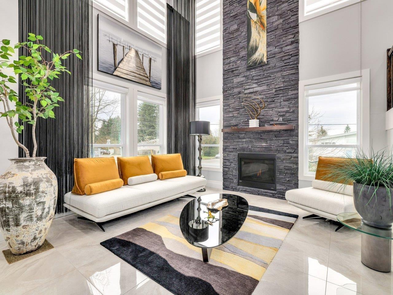 1495 MAPLE STREET, White Rock real estate listing R2984203