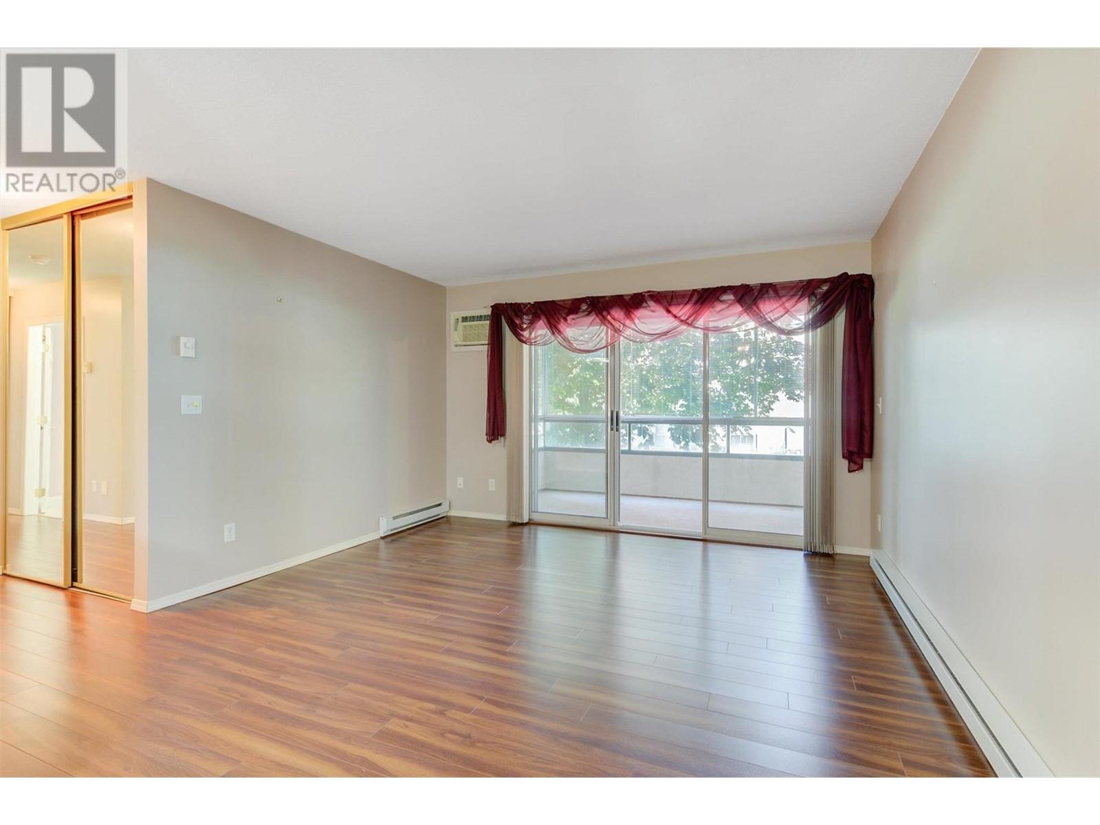 203 200 Hollywood Road, Kelowna