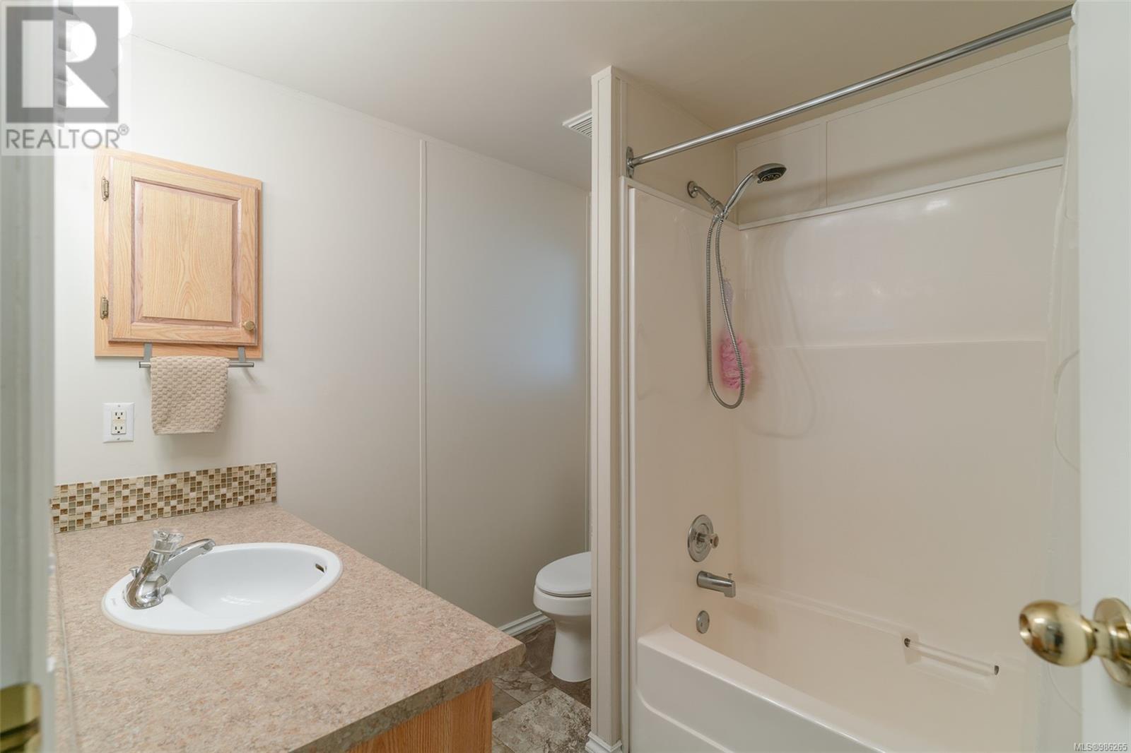 7100 Beaver Creek Rd, Port Alberni real estate listing 986265
