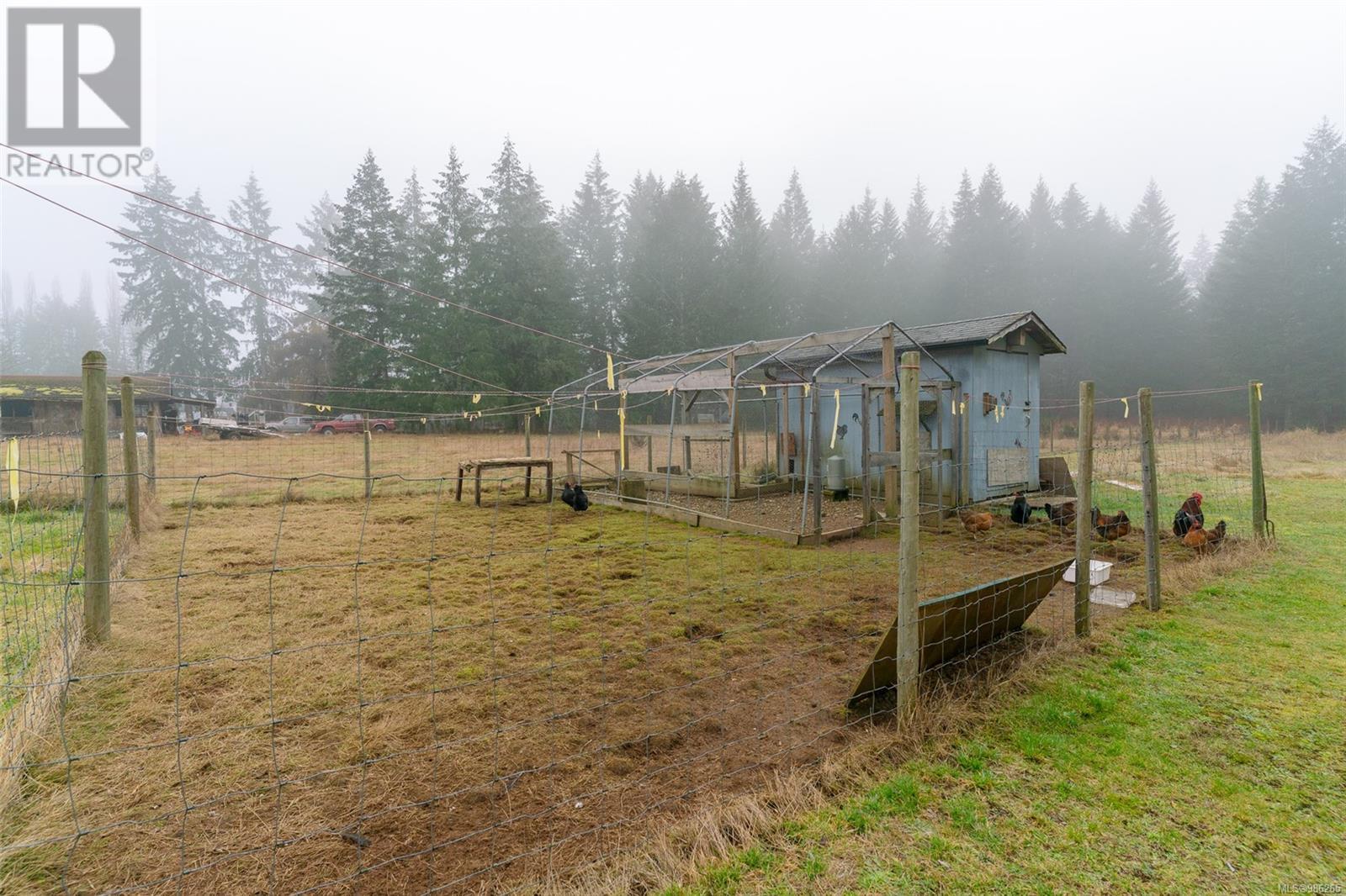 7100 Beaver Creek Rd, Port Alberni real estate listing 986265