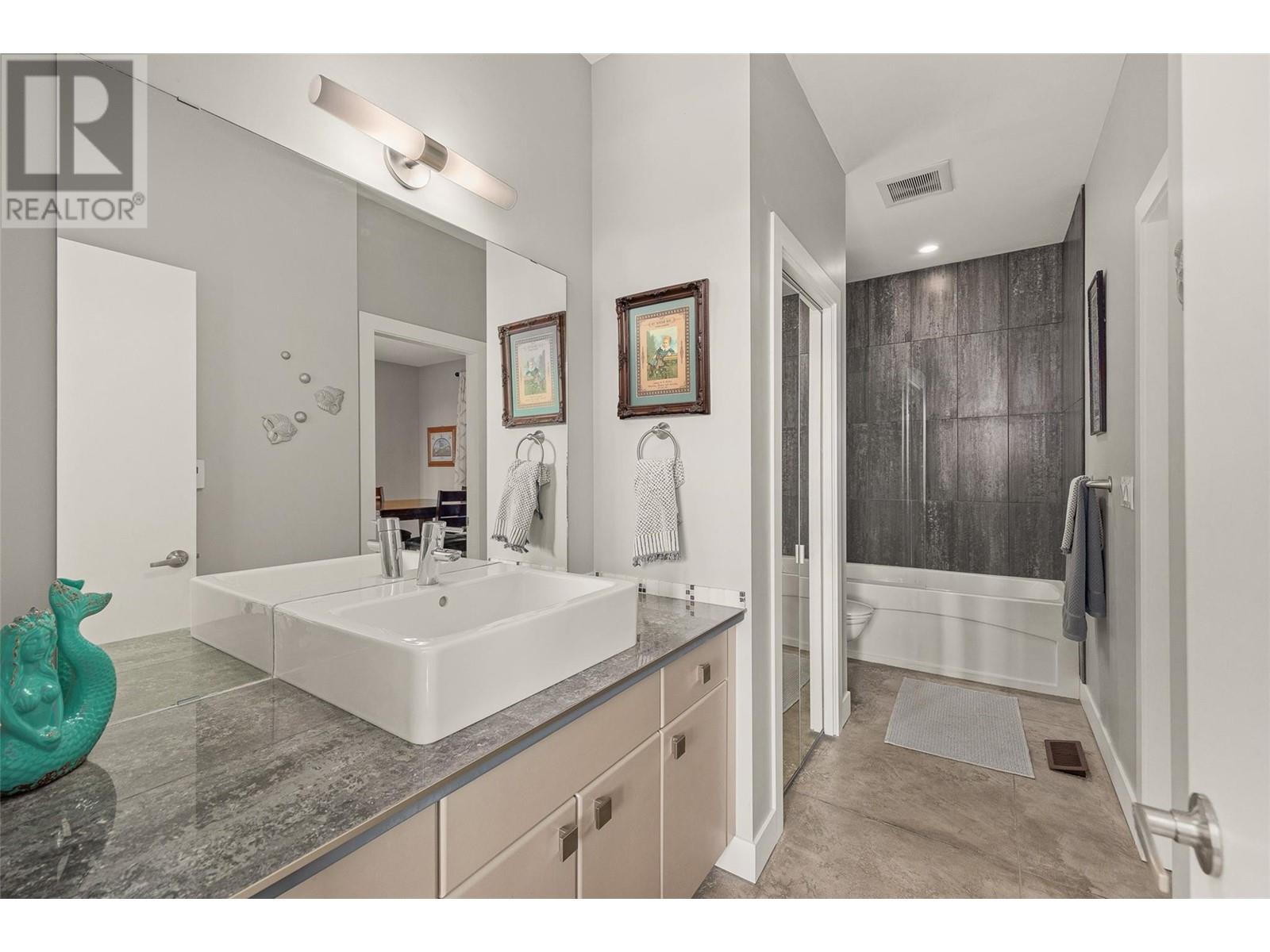 16550 Carbonneau Road, Lake Country