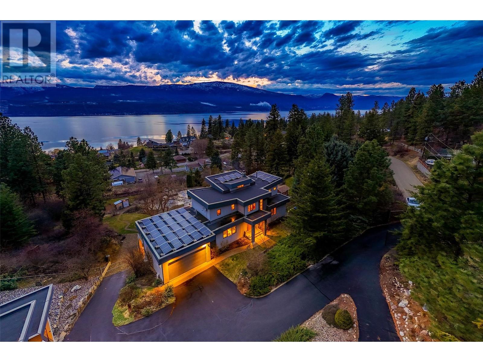 16550 Carbonneau Road, Lake Country