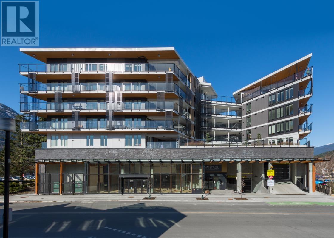 416 1365 PEMBERTON AVENUE, Squamish real estate listing R2984874