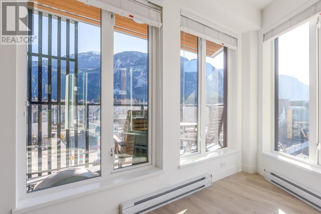 416 1365 PEMBERTON AVENUE, Squamish real estate listing R2984874