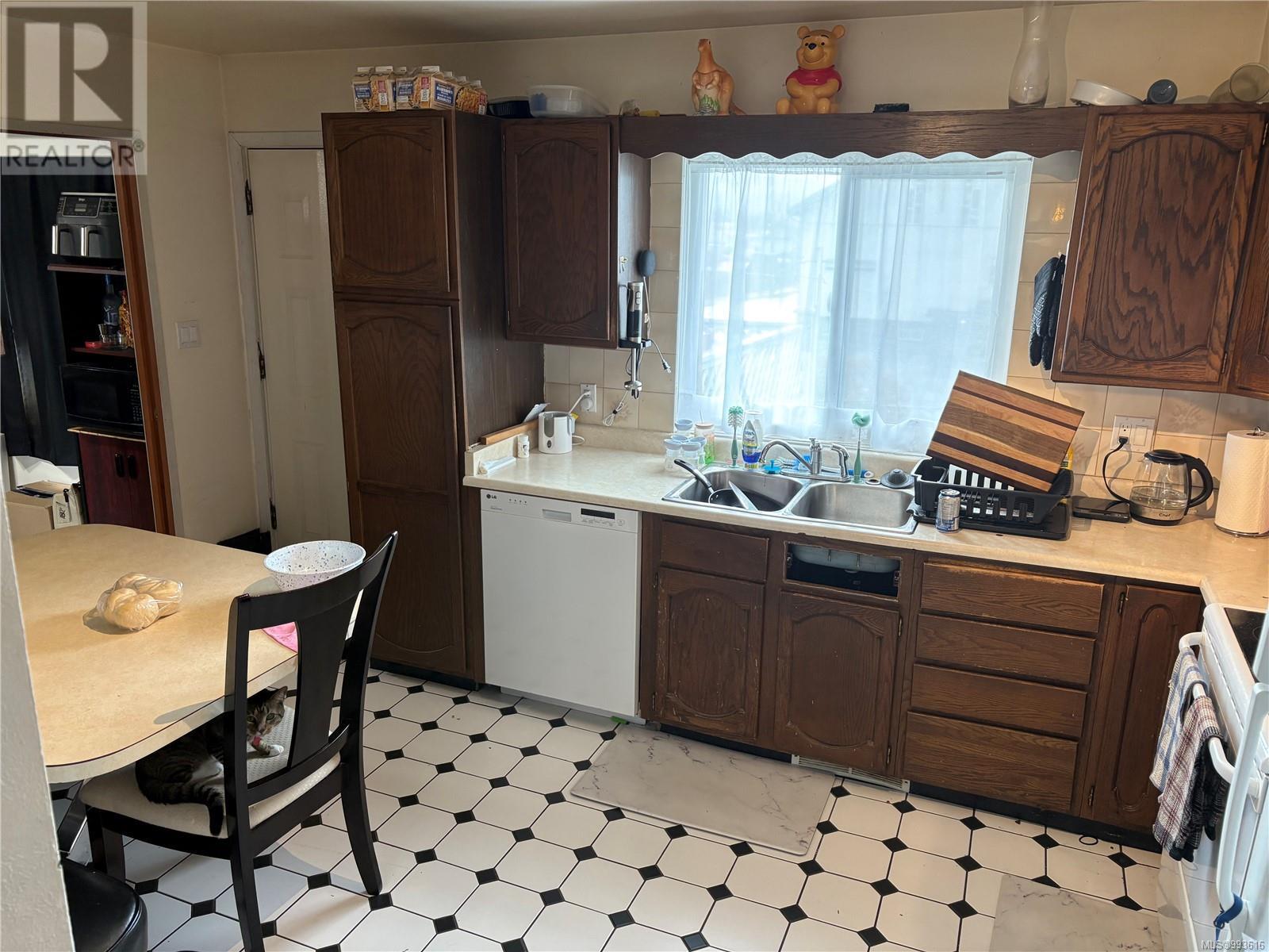 4090 Wood Ave S, Port Alberni real estate listing 993616