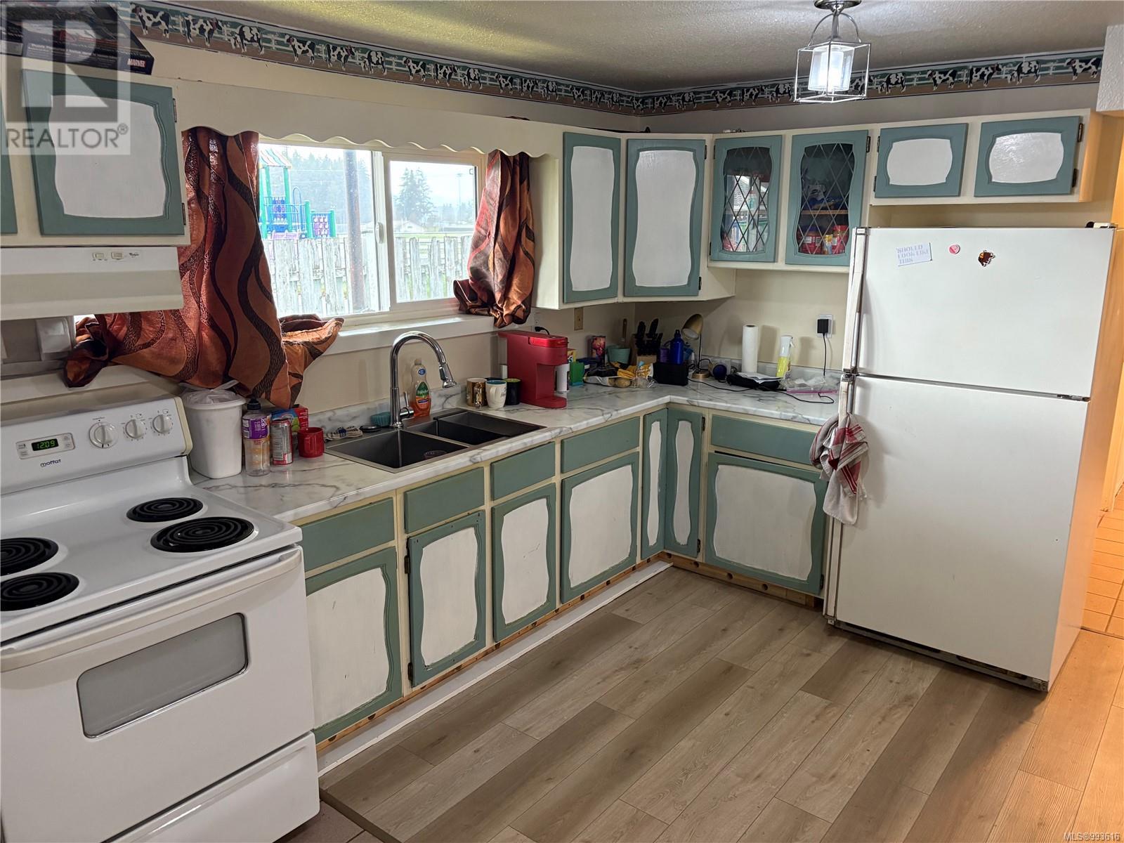 4090 Wood Ave S, Port Alberni real estate listing 993616