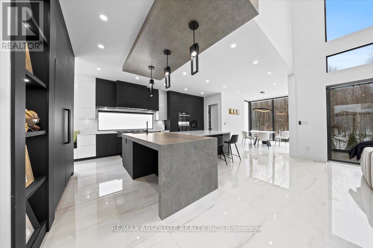 Photo 21 of 553 Shoreway Drive, Ottawa ON