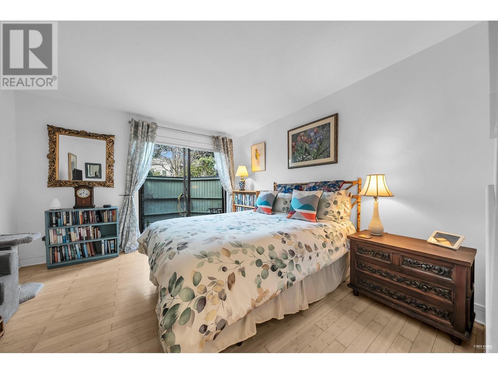 1037 SCANTLINGS, Vancouver