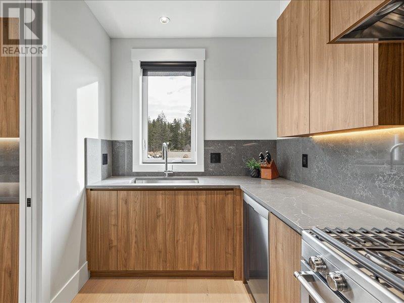  1524 Cabernet Way, West Kelowna