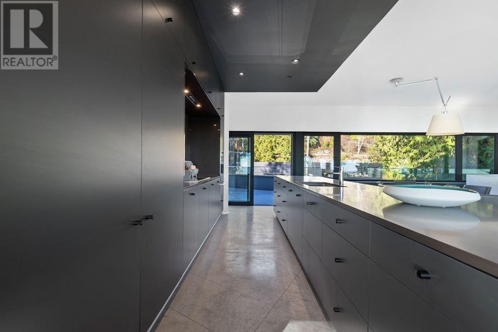 4166 ROSE CRESCENT, West Vancouver