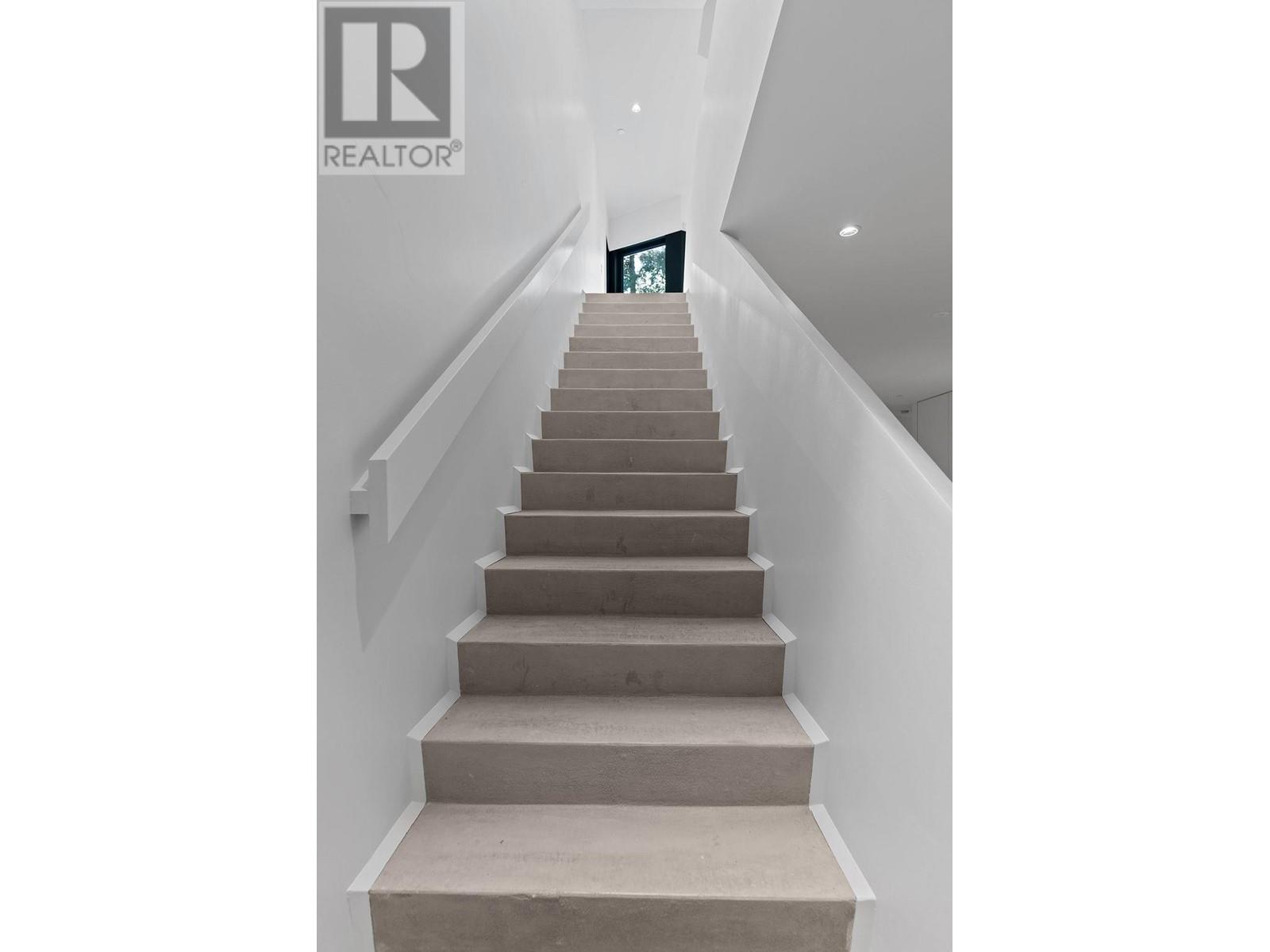 4166 ROSE CRESCENT, West Vancouver