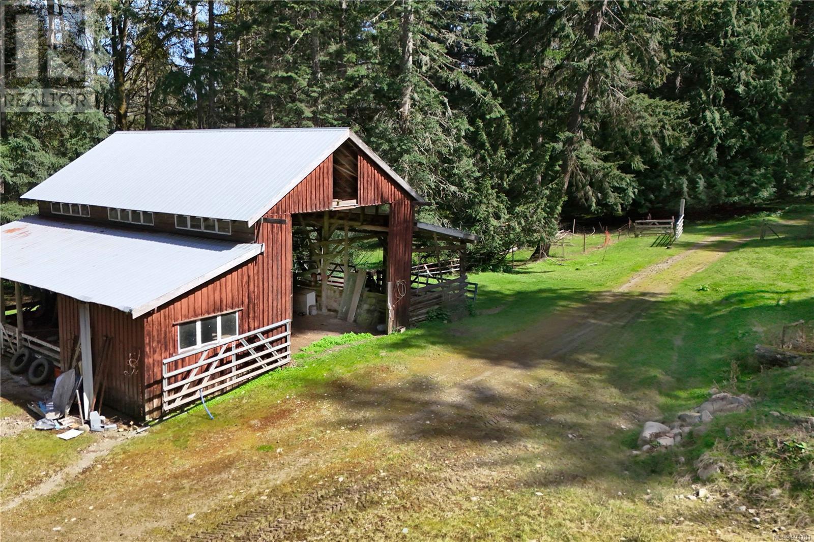  212 Hamilton-Horne Way, Salt Spring