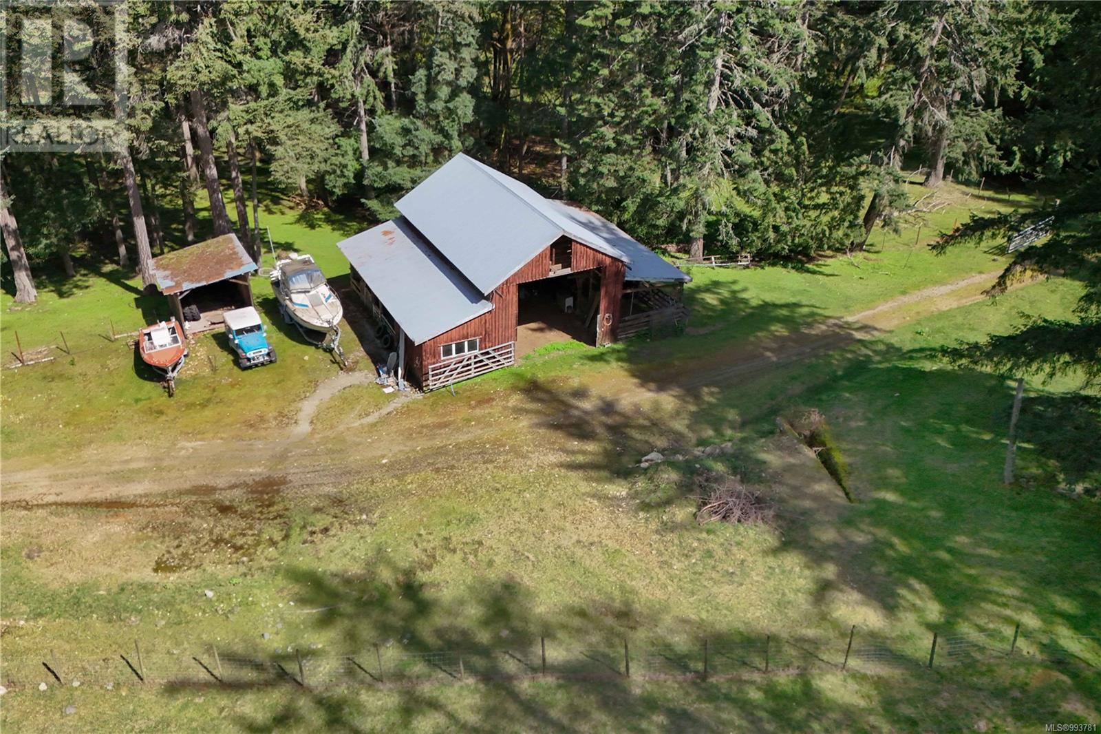  212 Hamilton-Horne Way, Salt Spring
