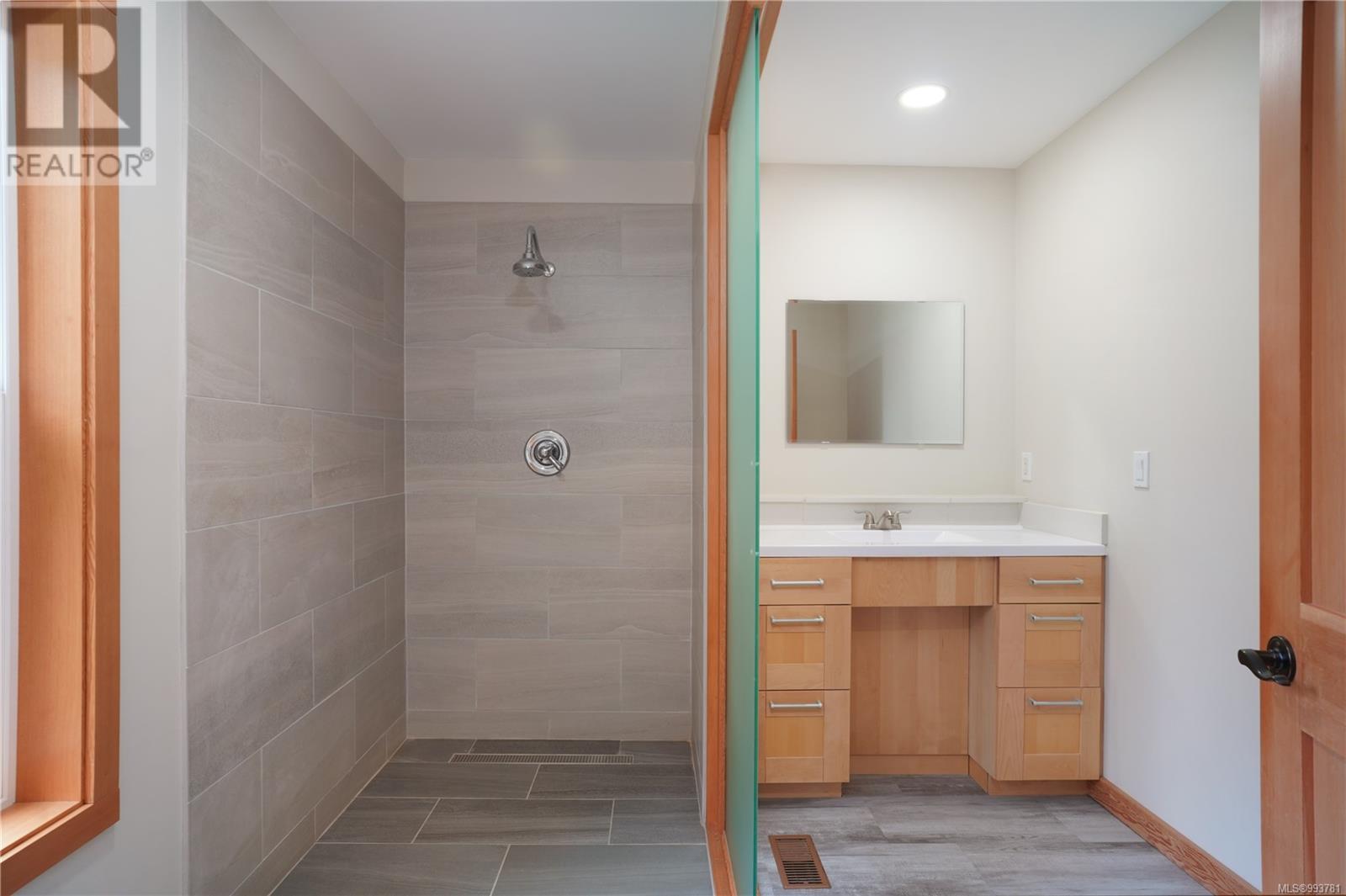  212 Hamilton-Horne Way, Salt Spring
