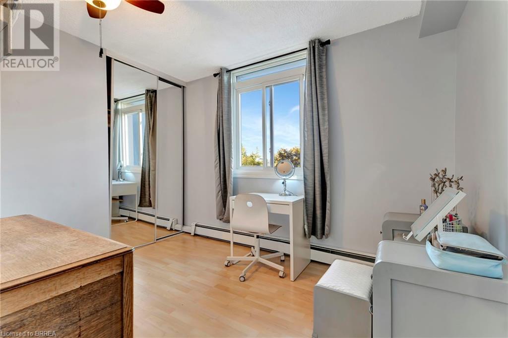 Photo 10 of 640 West Street Unit 506, Brantford ON