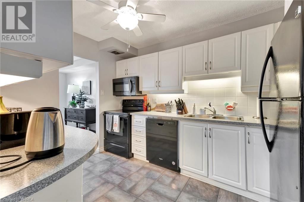 Photo 12 of 640 West Street Unit 506, Brantford ON