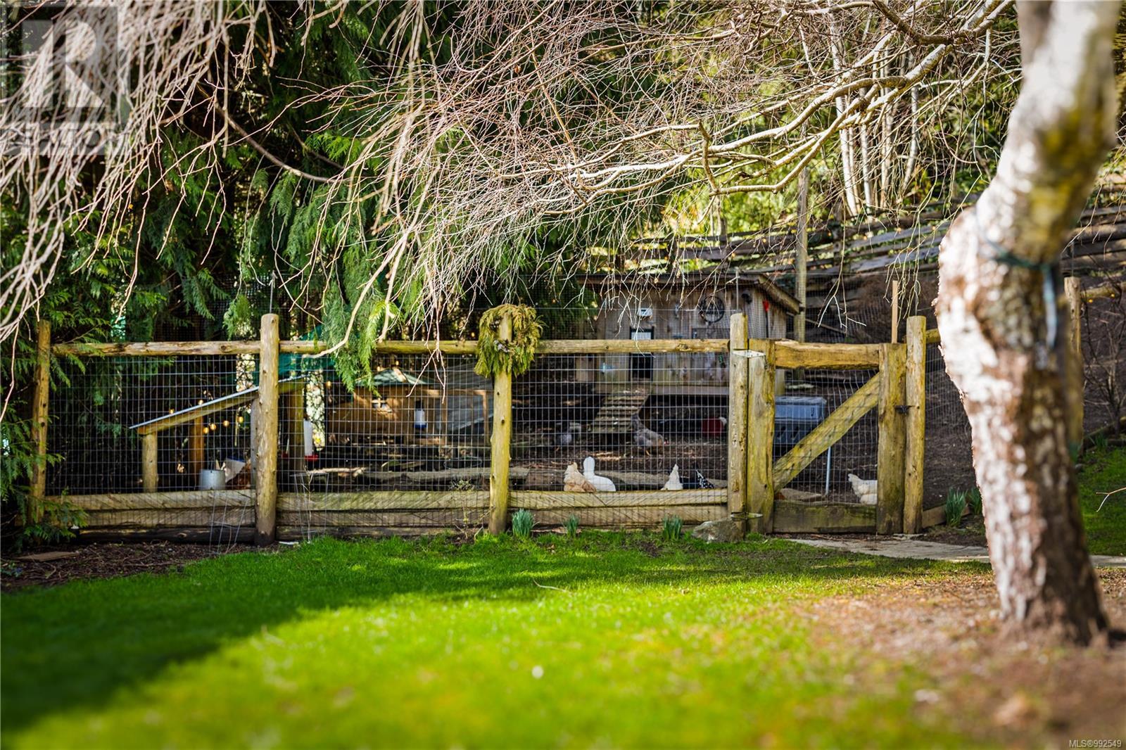 2470 Spring Rd, Campbell River