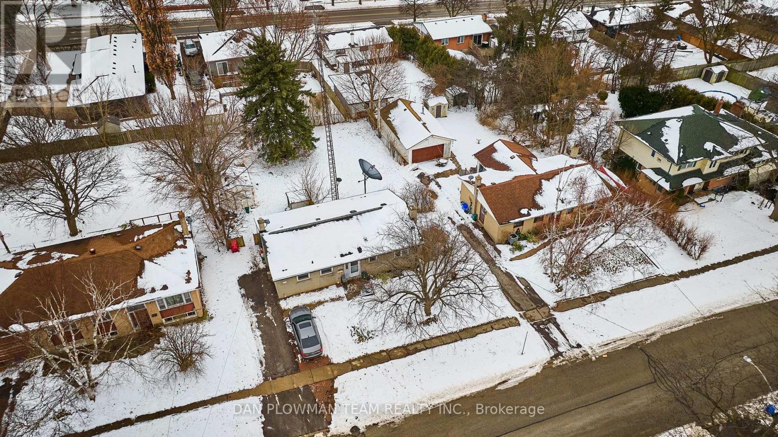 703 Clarence