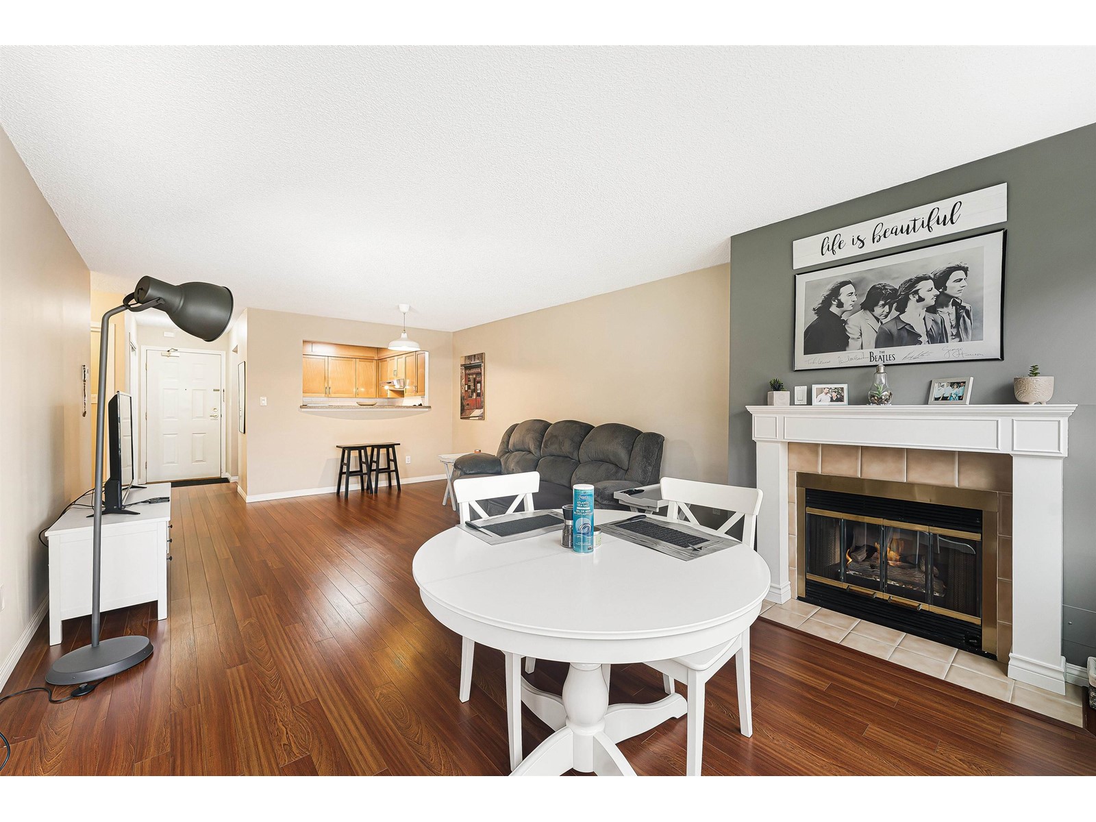 215 1280 FIR STREET, White Rock real estate listing R2983637