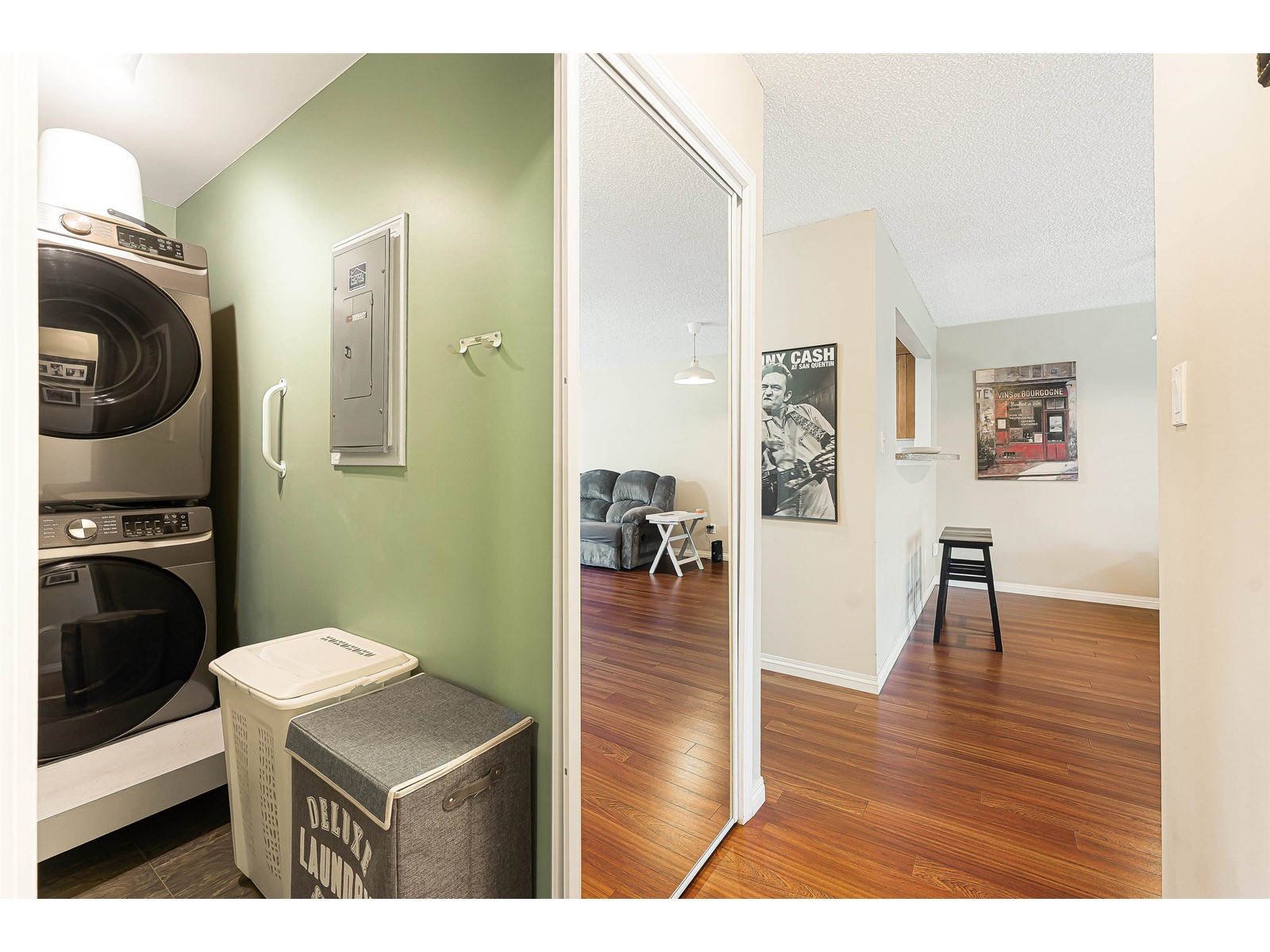 215 1280 FIR STREET, White Rock real estate listing R2983637
