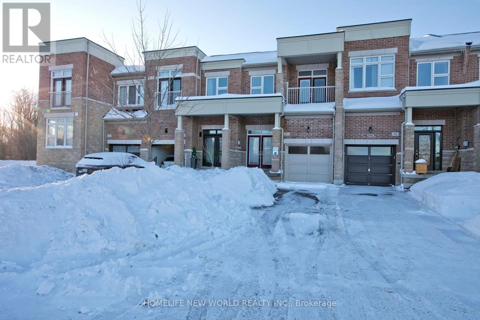 90 Rougeview Park