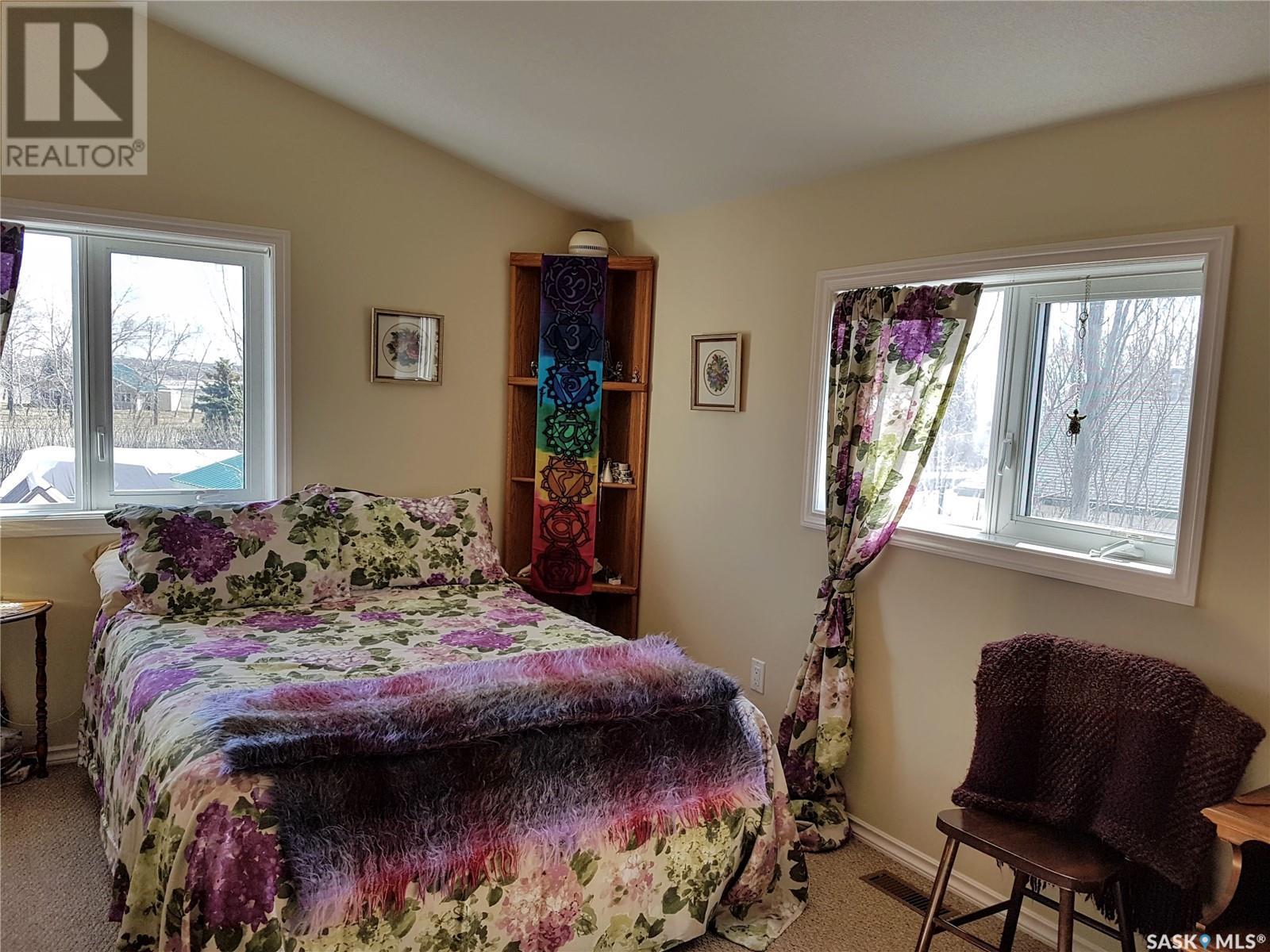 Photo 12 of 325 Ruby Drive, Coteau Rm No 255 SK