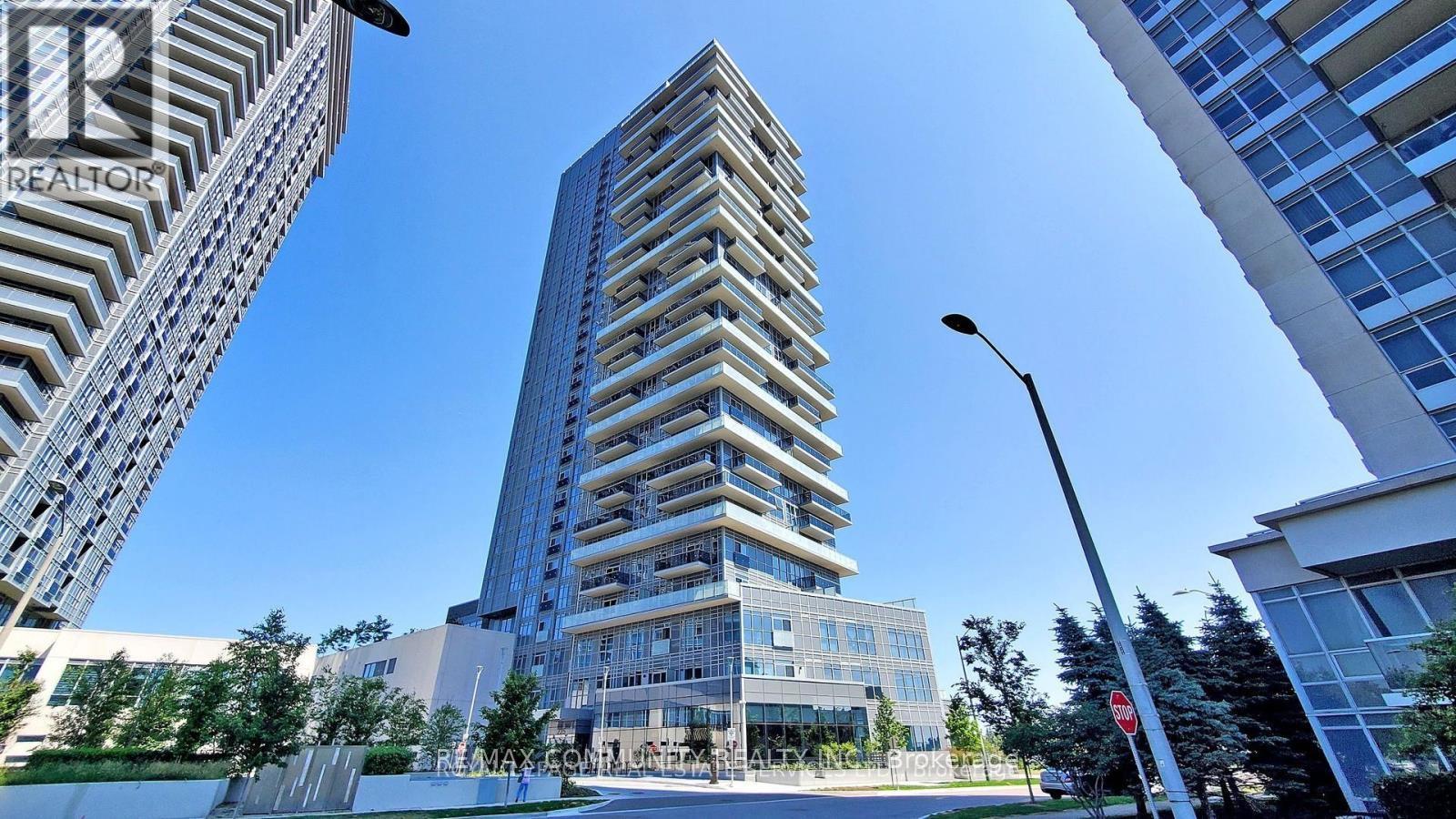 225 Village Green