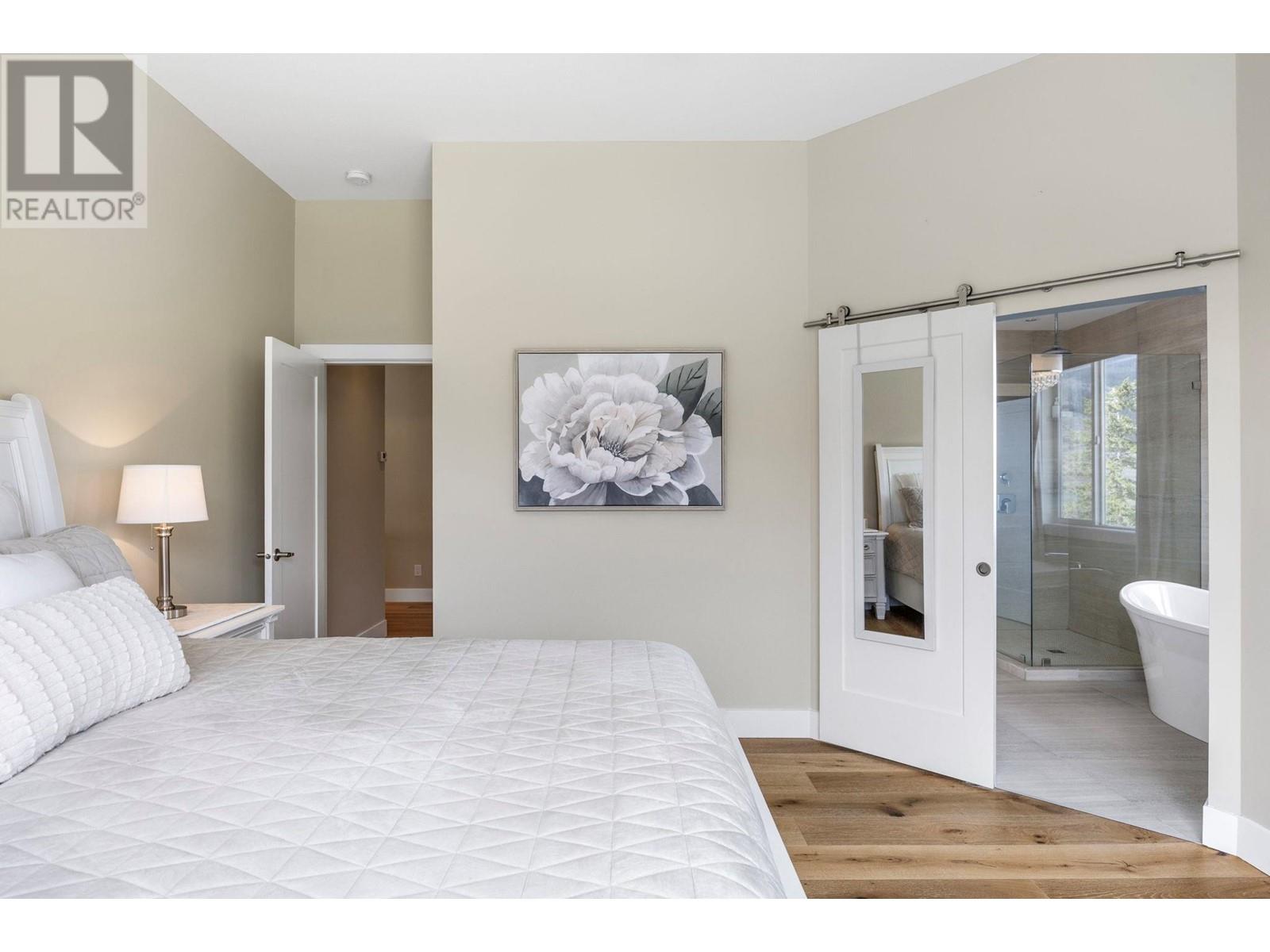 498 CARNOUSTIE DRIVE - Image 46