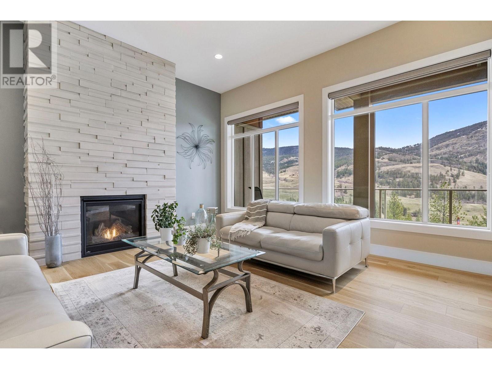 498 CARNOUSTIE DRIVE - Image 17
