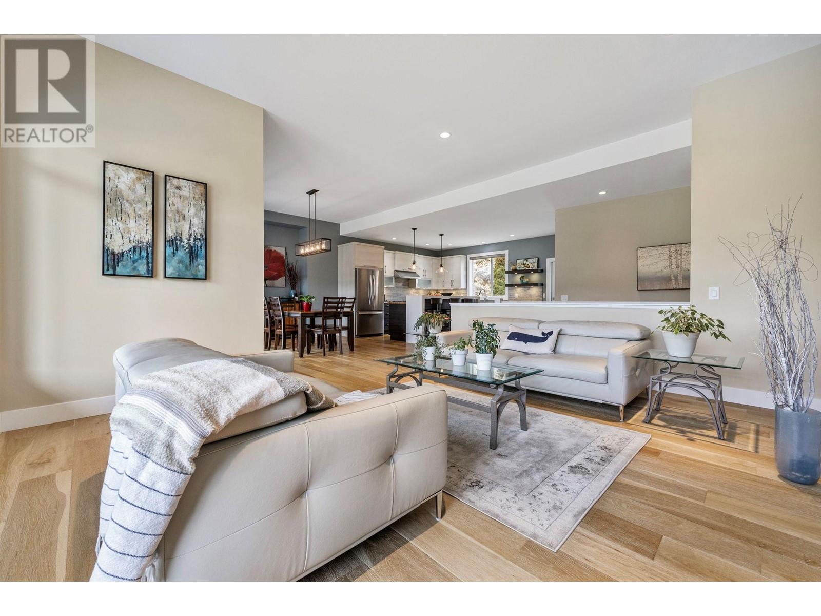 498 CARNOUSTIE DRIVE - Image 18