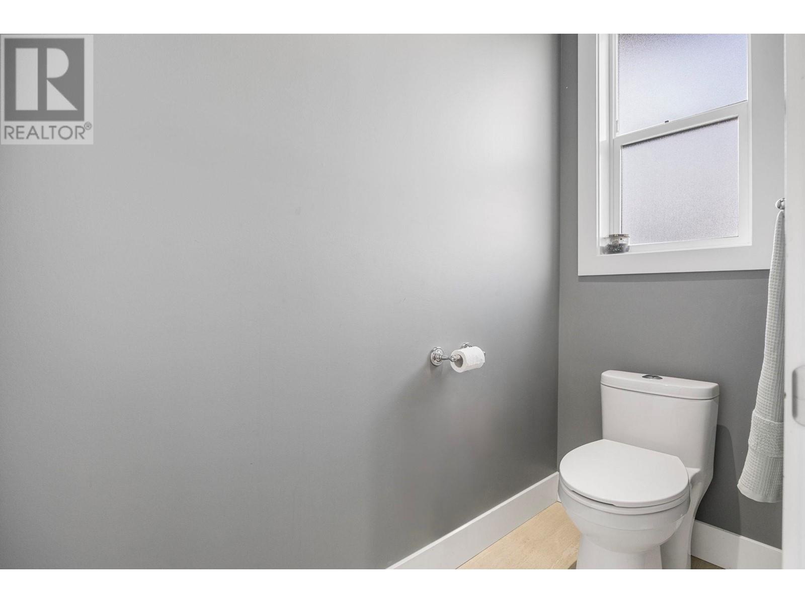 498 CARNOUSTIE DRIVE - Image 51