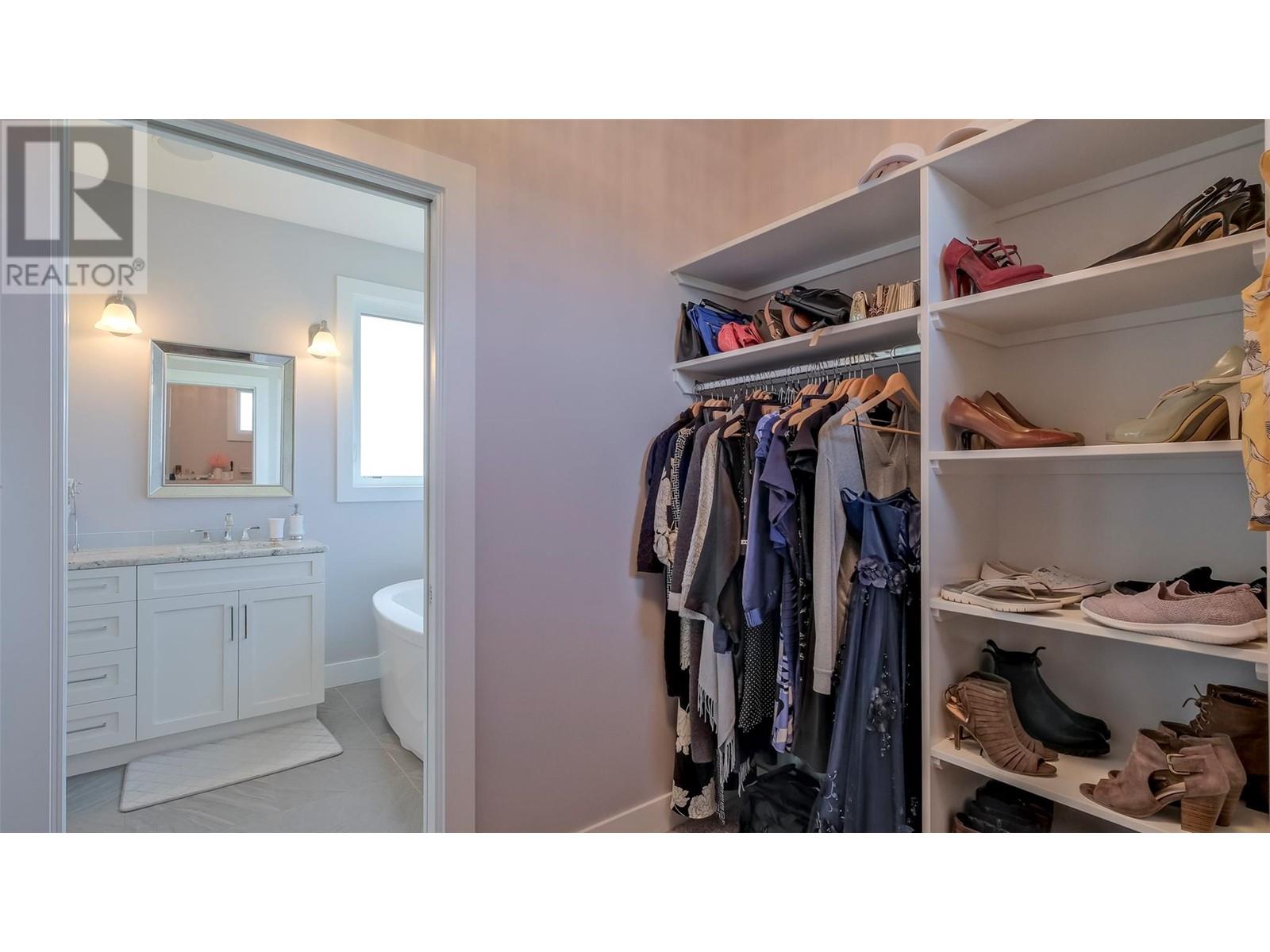  593 Harrogate Lane, Kelowna