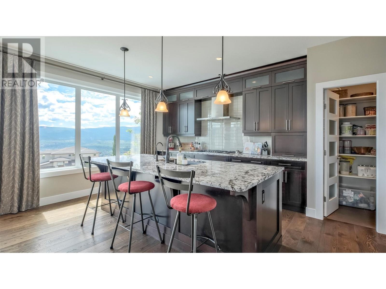 593 Harrogate Lane, Kelowna