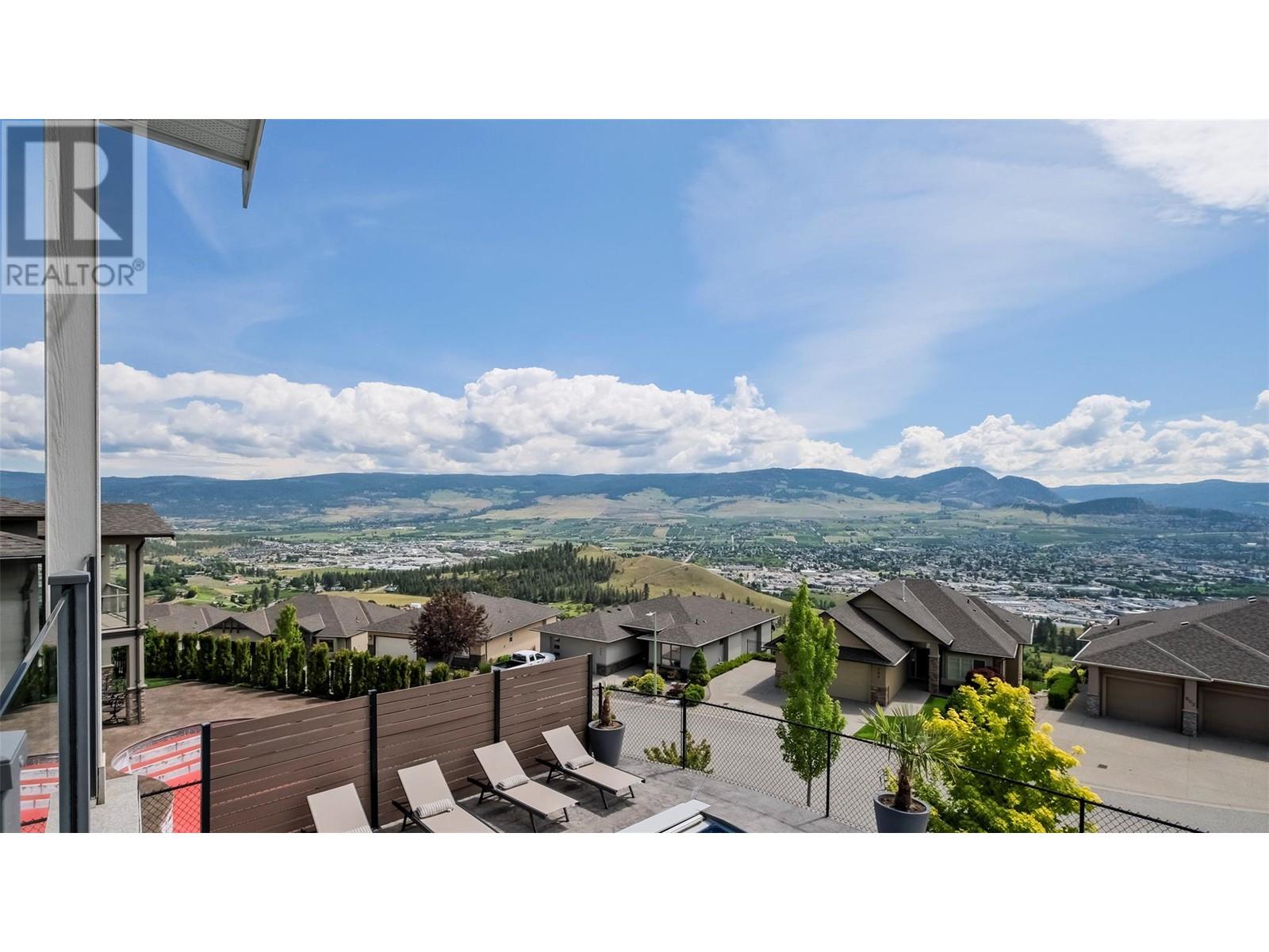  593 Harrogate Lane, Kelowna