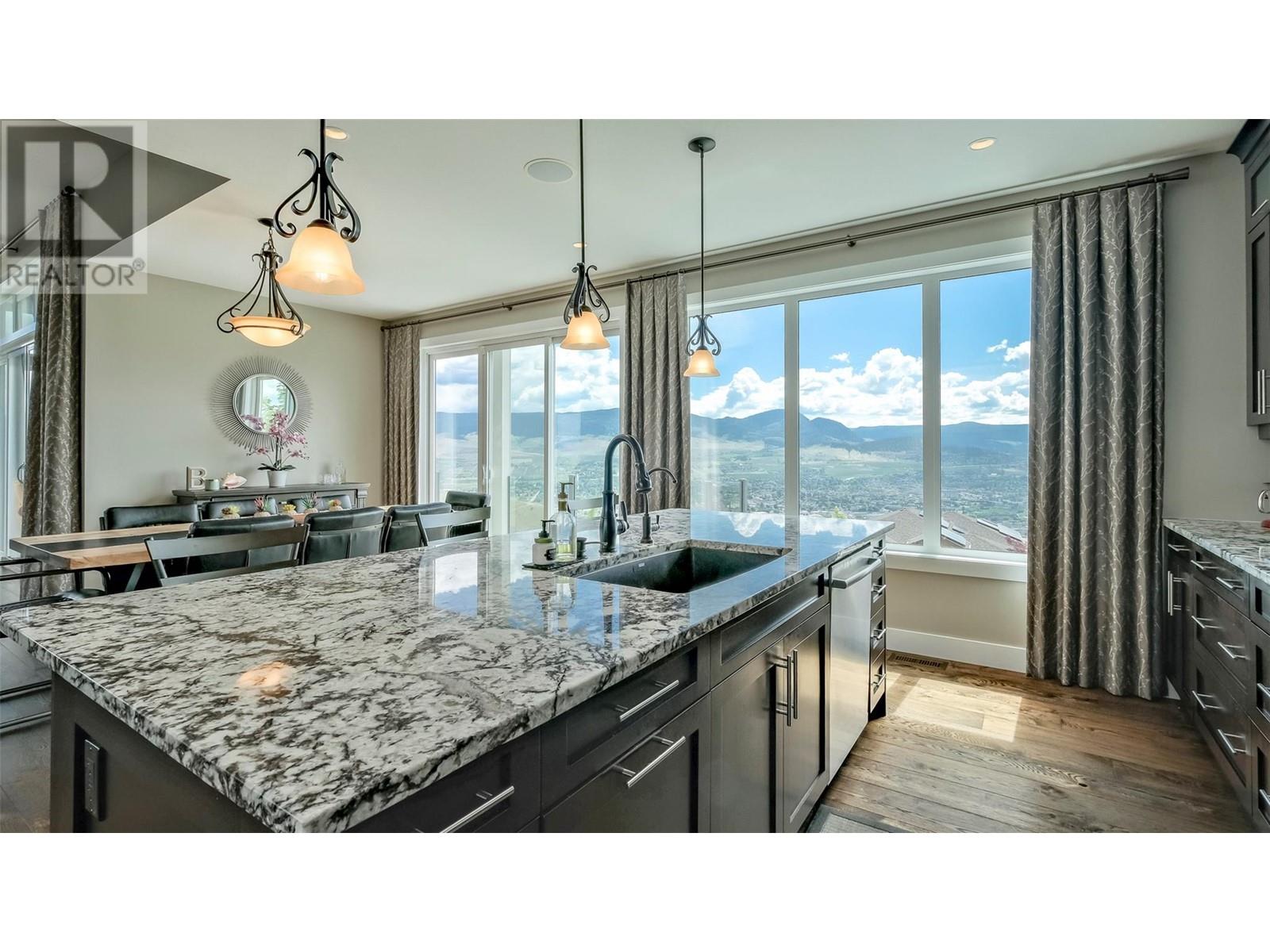  593 Harrogate Lane, Kelowna