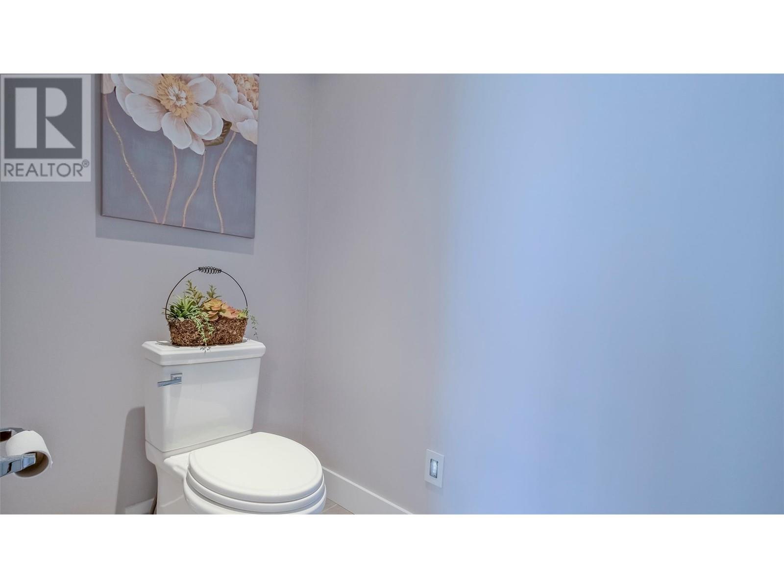  593 Harrogate Lane, Kelowna