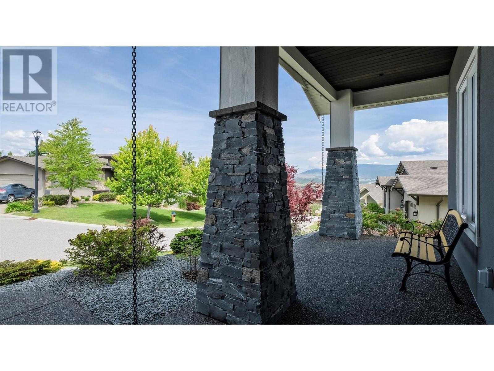  593 Harrogate Lane, Kelowna