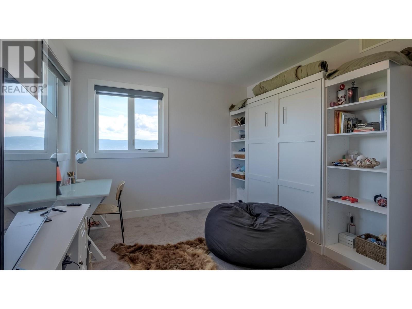 593 Harrogate Lane, Kelowna
