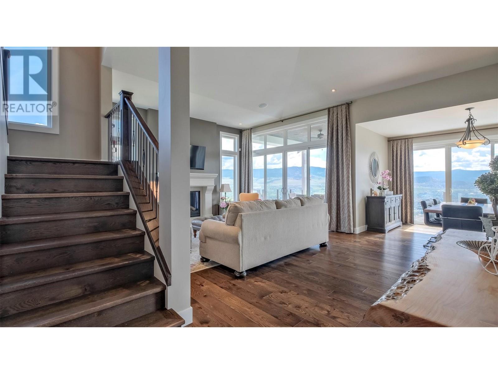  593 Harrogate Lane, Kelowna