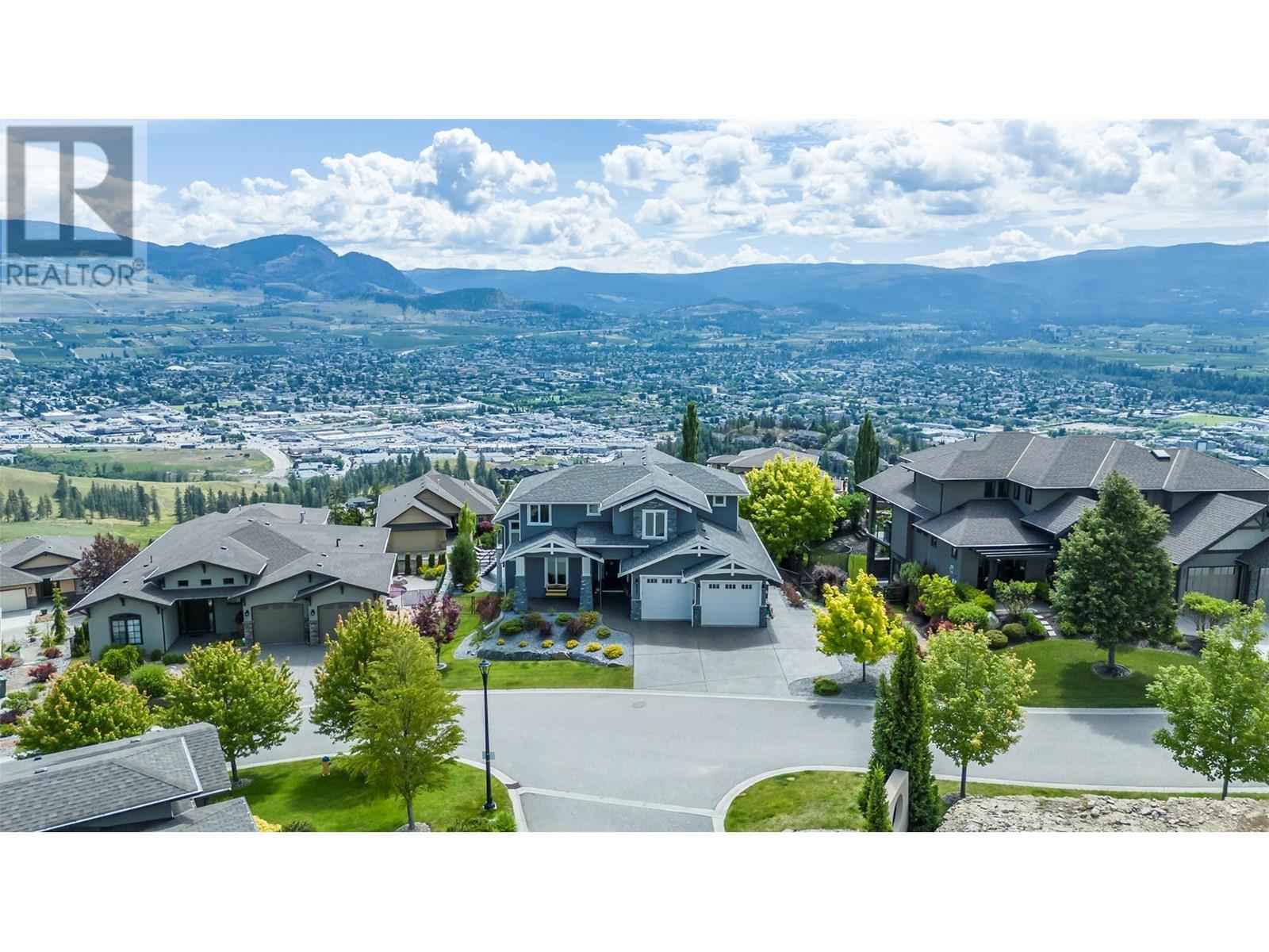  593 Harrogate Lane, Kelowna