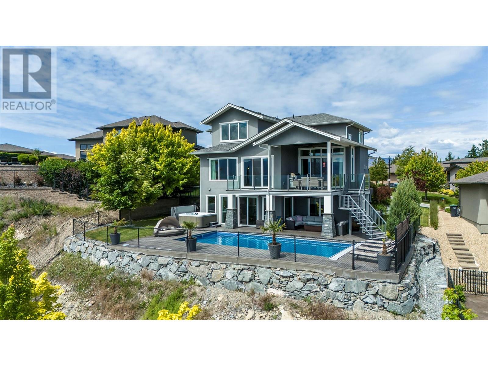  593 Harrogate Lane, Kelowna