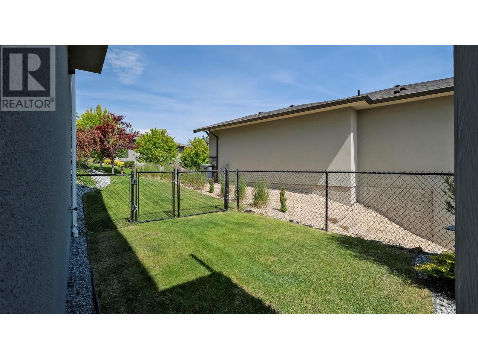  593 Harrogate Lane, Kelowna