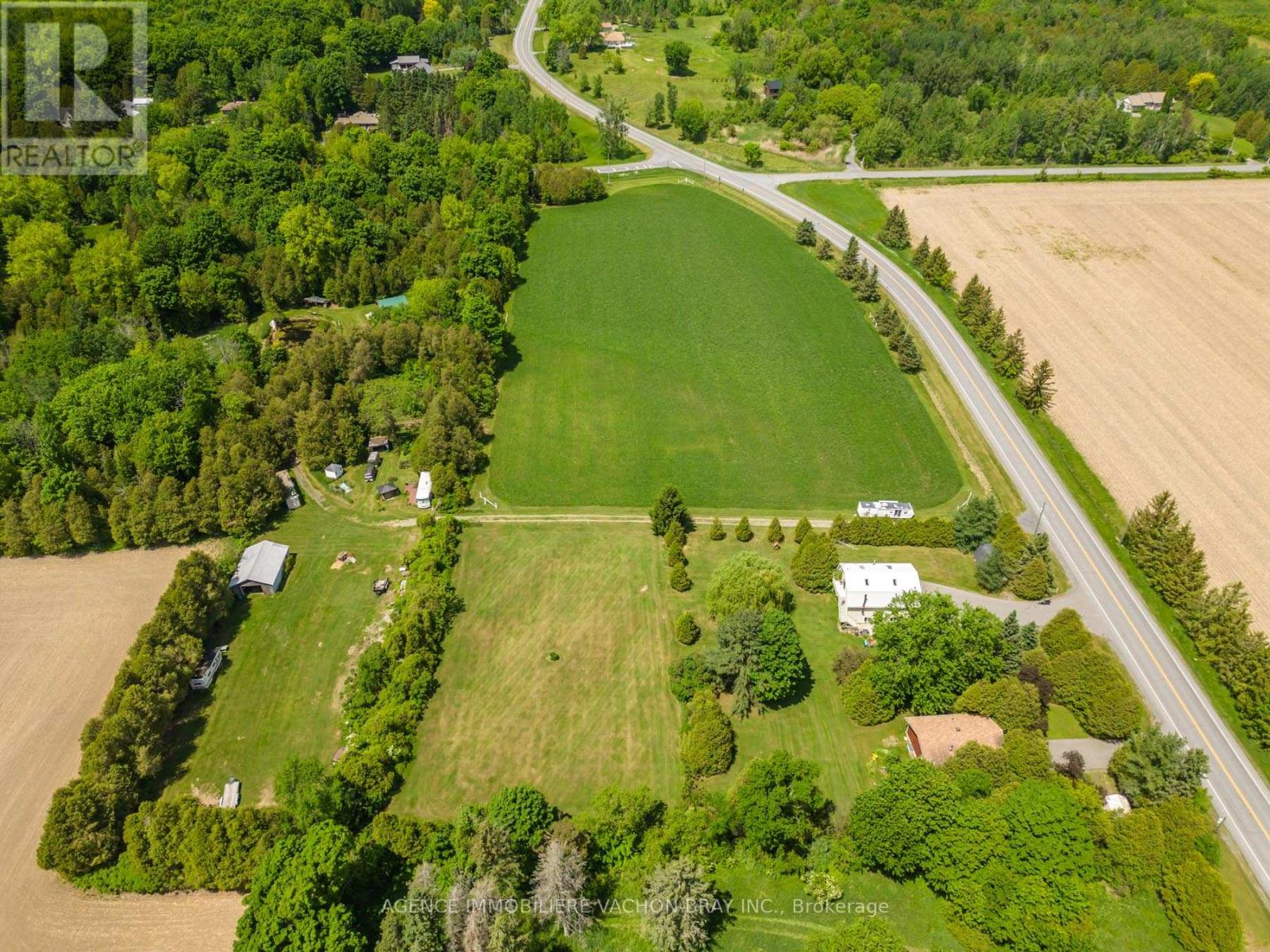 Photo 31 of 4020 4th Line Road, South Glengarry ON
