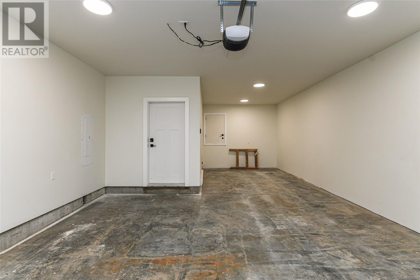 650 Arrowsmith Ridge, Courtenay real estate listing 993820