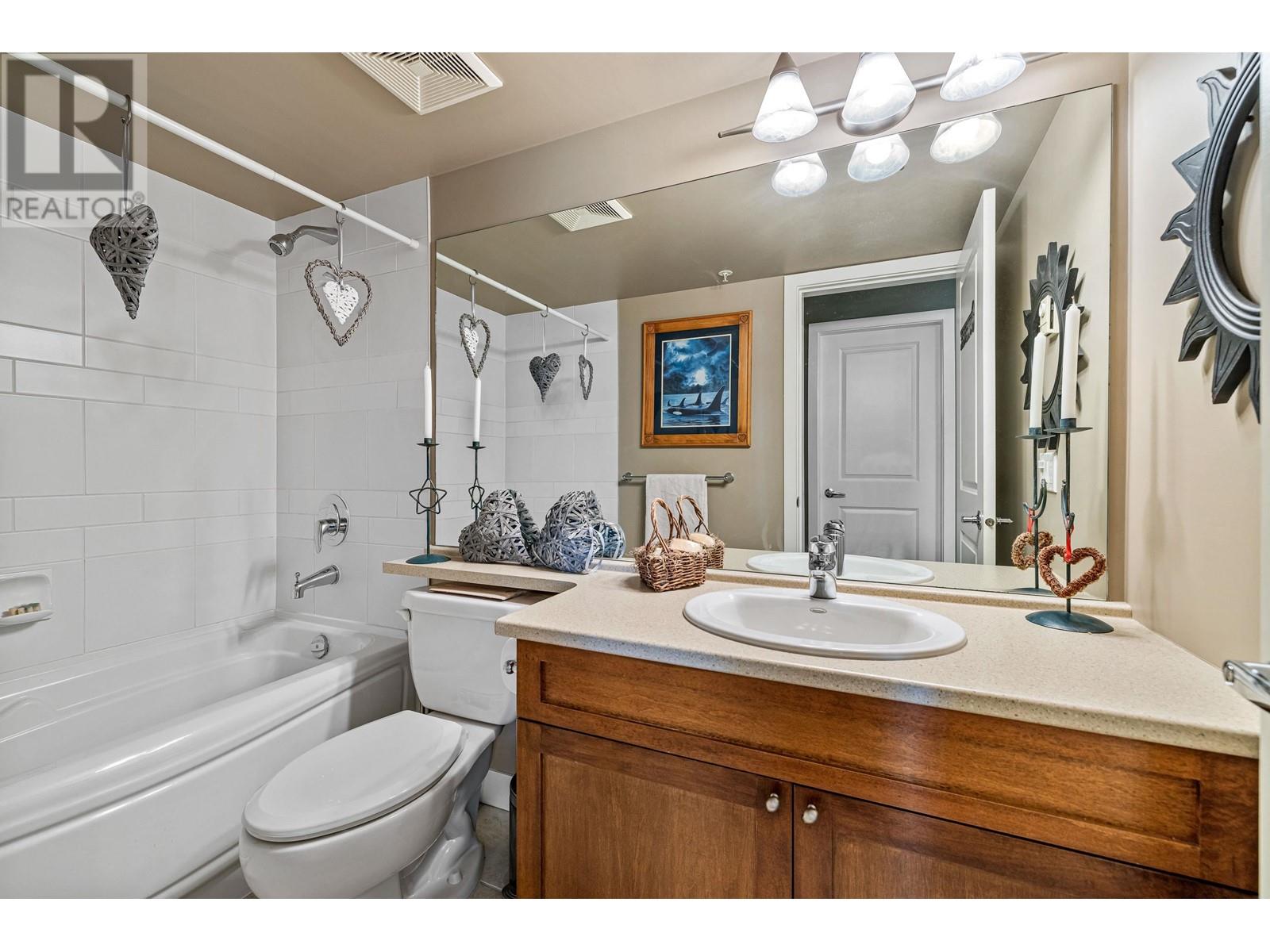 429 19677 MEADOW GARDENS WAY, Pitt Meadows real estate listing R2985087